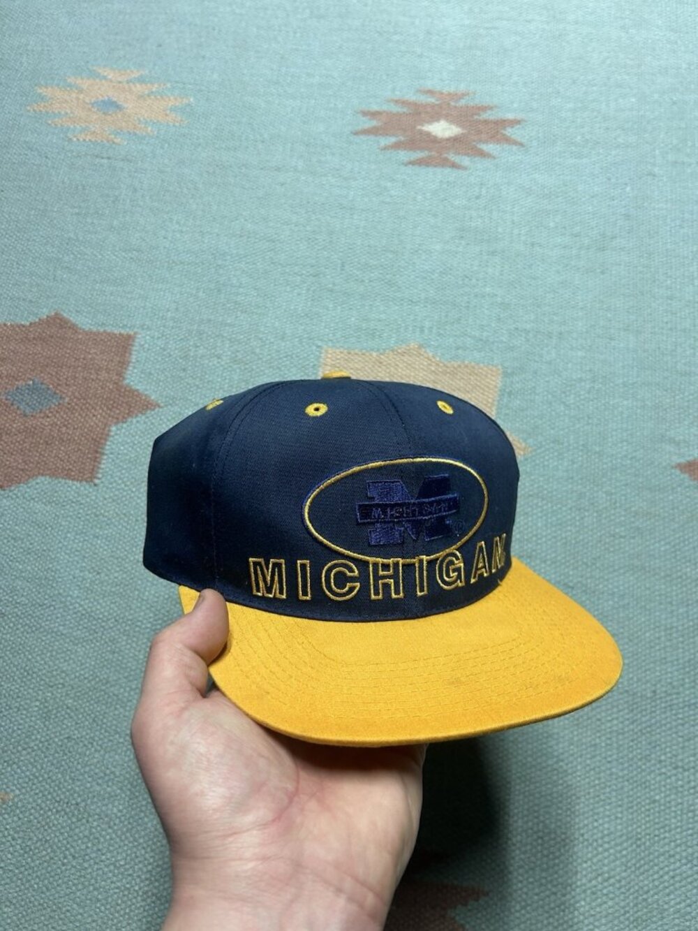 Vintage 90s snapback hat cap University of Michigan wolverines signatures NCAA